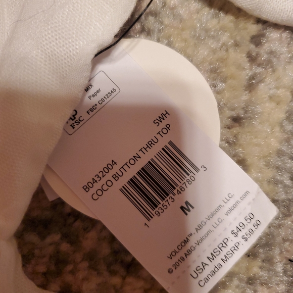 Volcom top - Picture 4 of 4